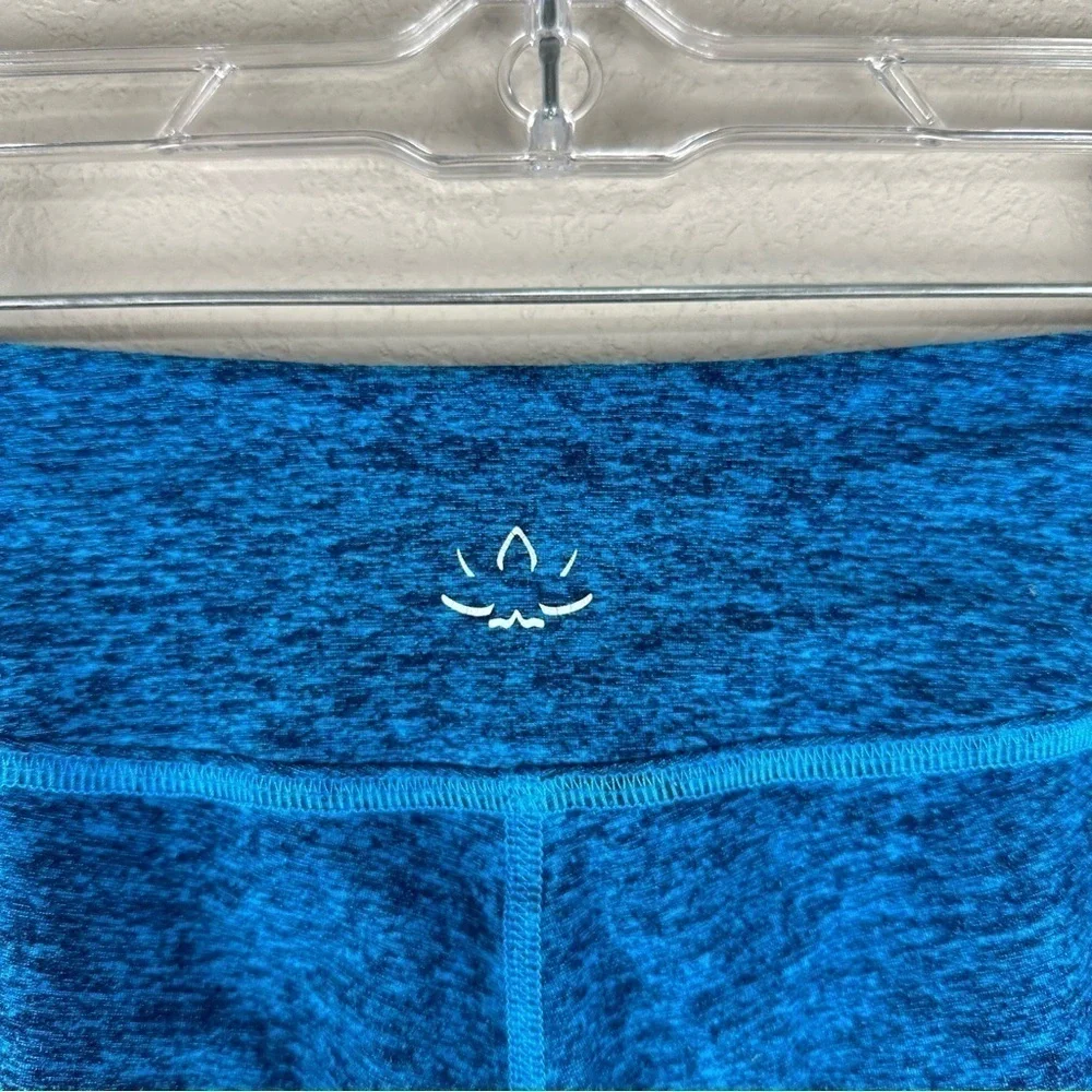 Beyond Yoga Blue Space Dye Tie Cropped Leggings Size 2